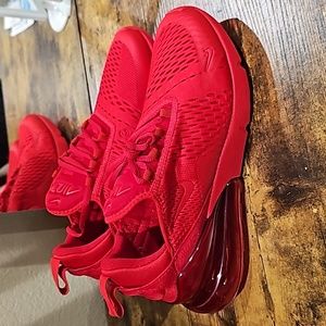 Nike Air Max 270 Shoes Triple University Red CV7544-600 Men's Size 9